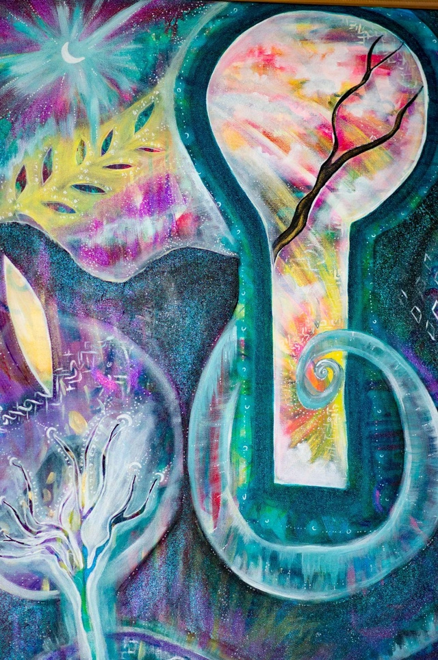 Key hole art